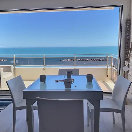 Magnifique Avec Vue Panoramique ! 아파트